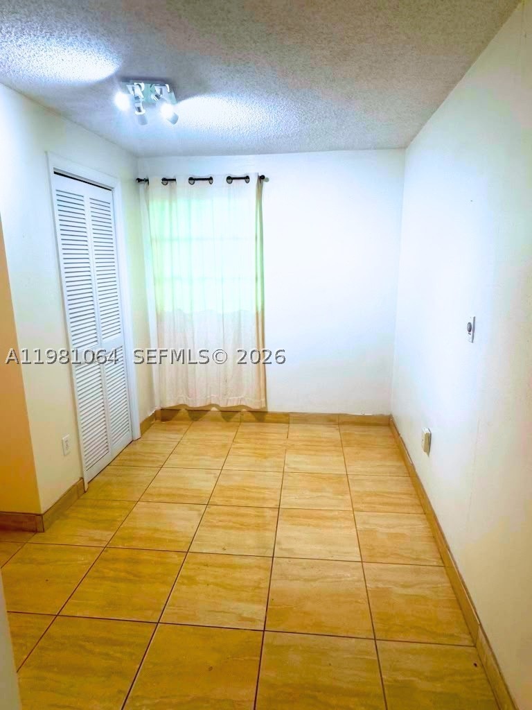 3250 NW 14th Ter, Miami FL 33125