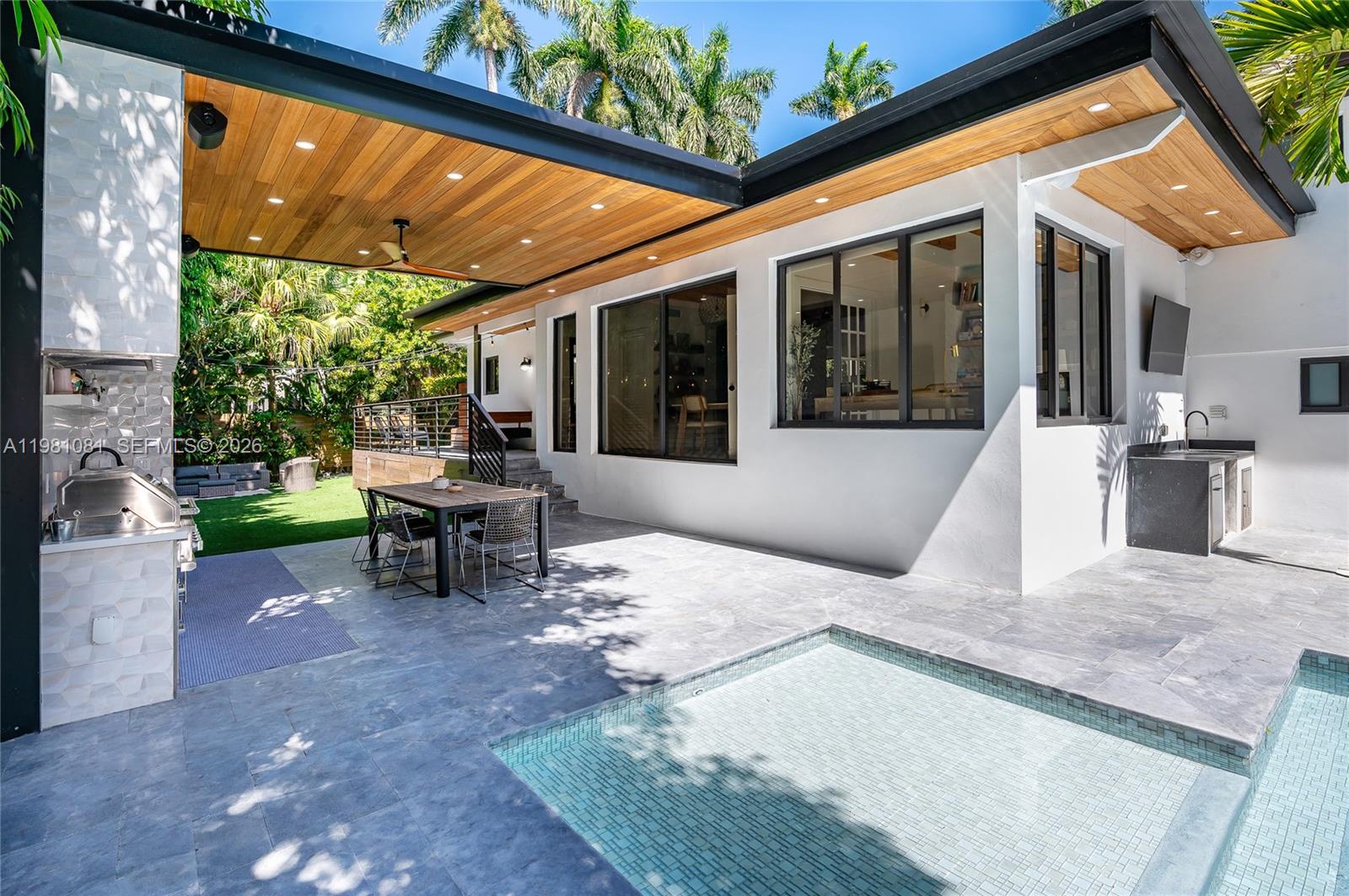 3370 Poinciana Ave, Miami FL 33133