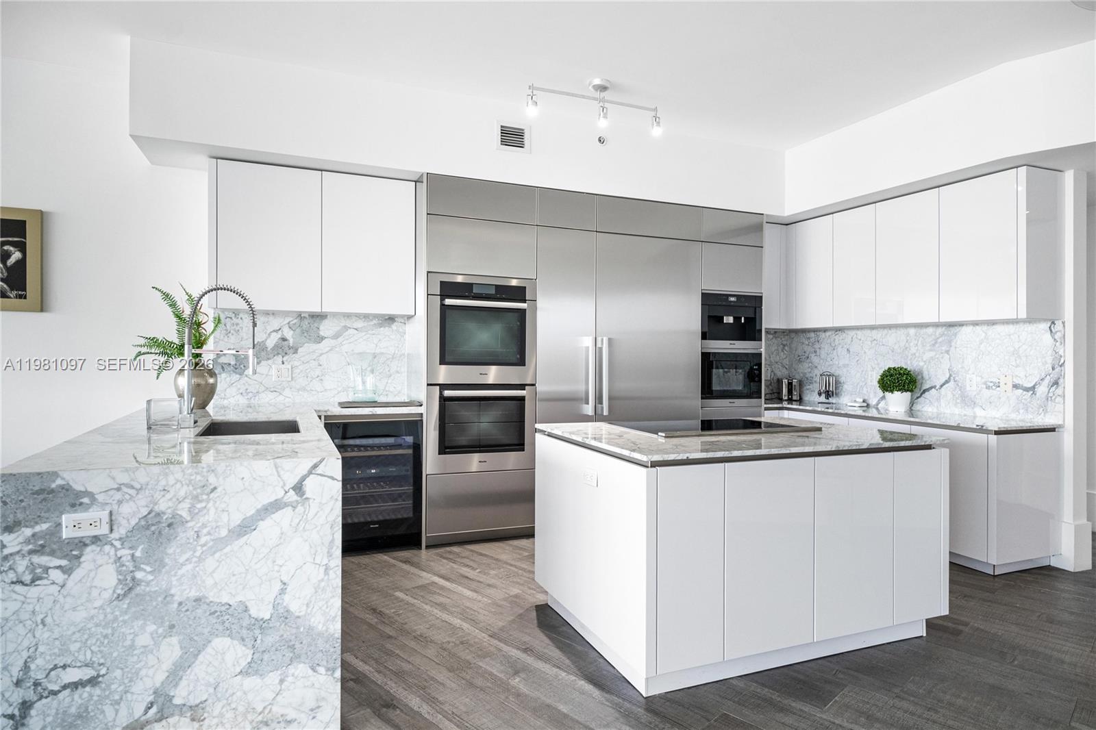 5500 Island Estates Dr #504, Aventura FL 33160