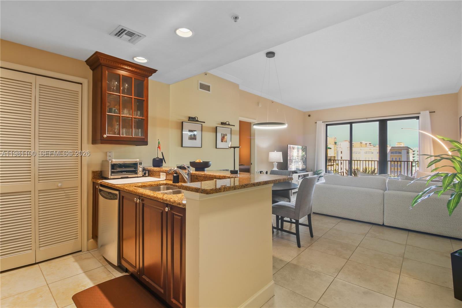 100 Andalusia Ave #708, Coral Gables FL 33134