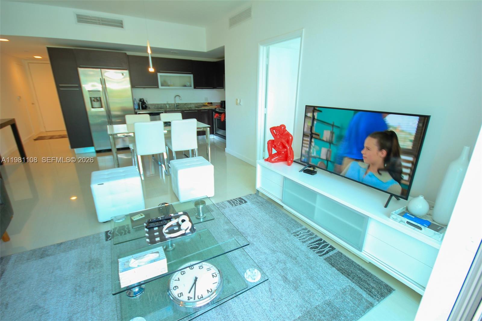 950 Brickell Bay Dr #1207, Miami FL 33131