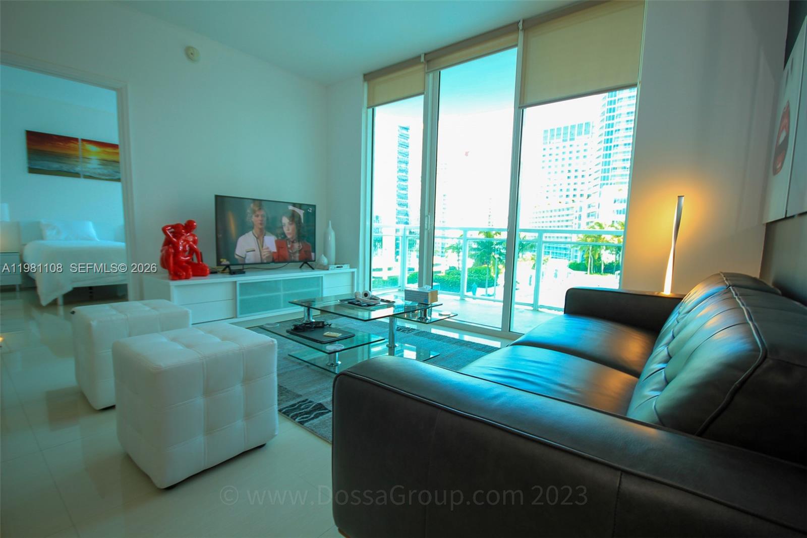 950 Brickell Bay Dr #1207, Miami FL 33131