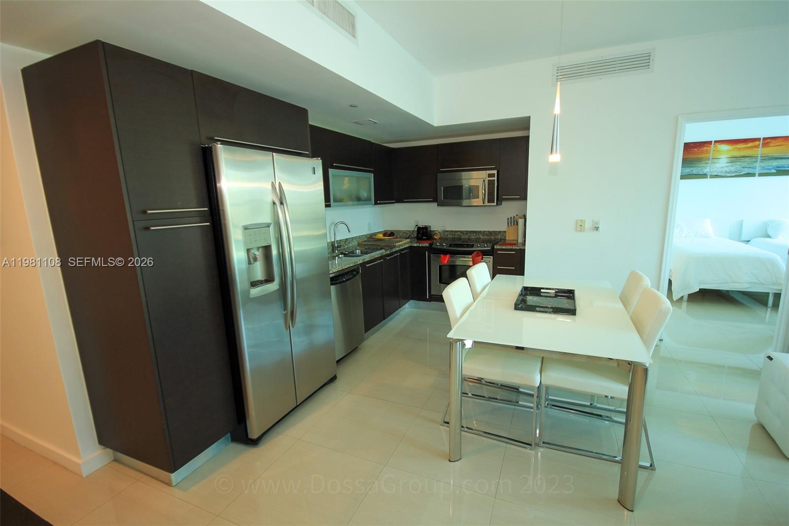 950 Brickell Bay Dr #1207, Miami FL 33131