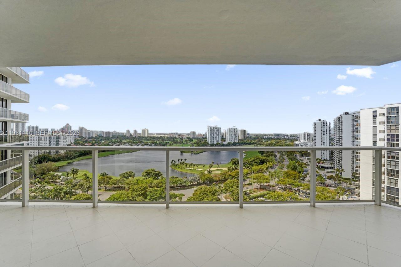 20281 E Country Club Dr #1703, Aventura FL 33180