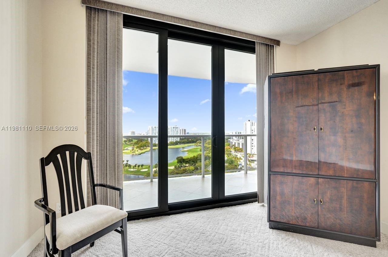 20281 E Country Club Dr #1703, Aventura FL 33180