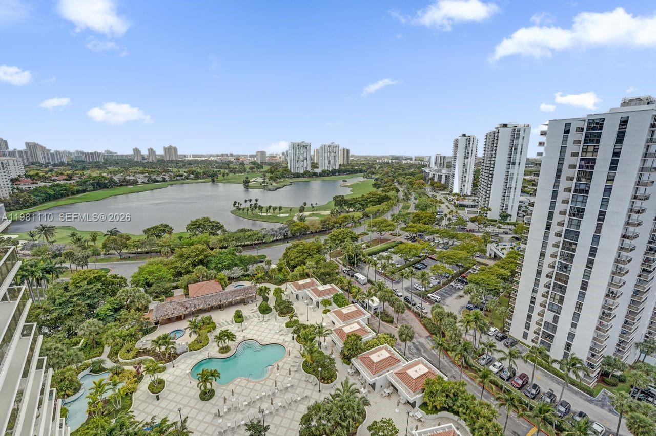 20281 E Country Club Dr #1703, Aventura FL 33180