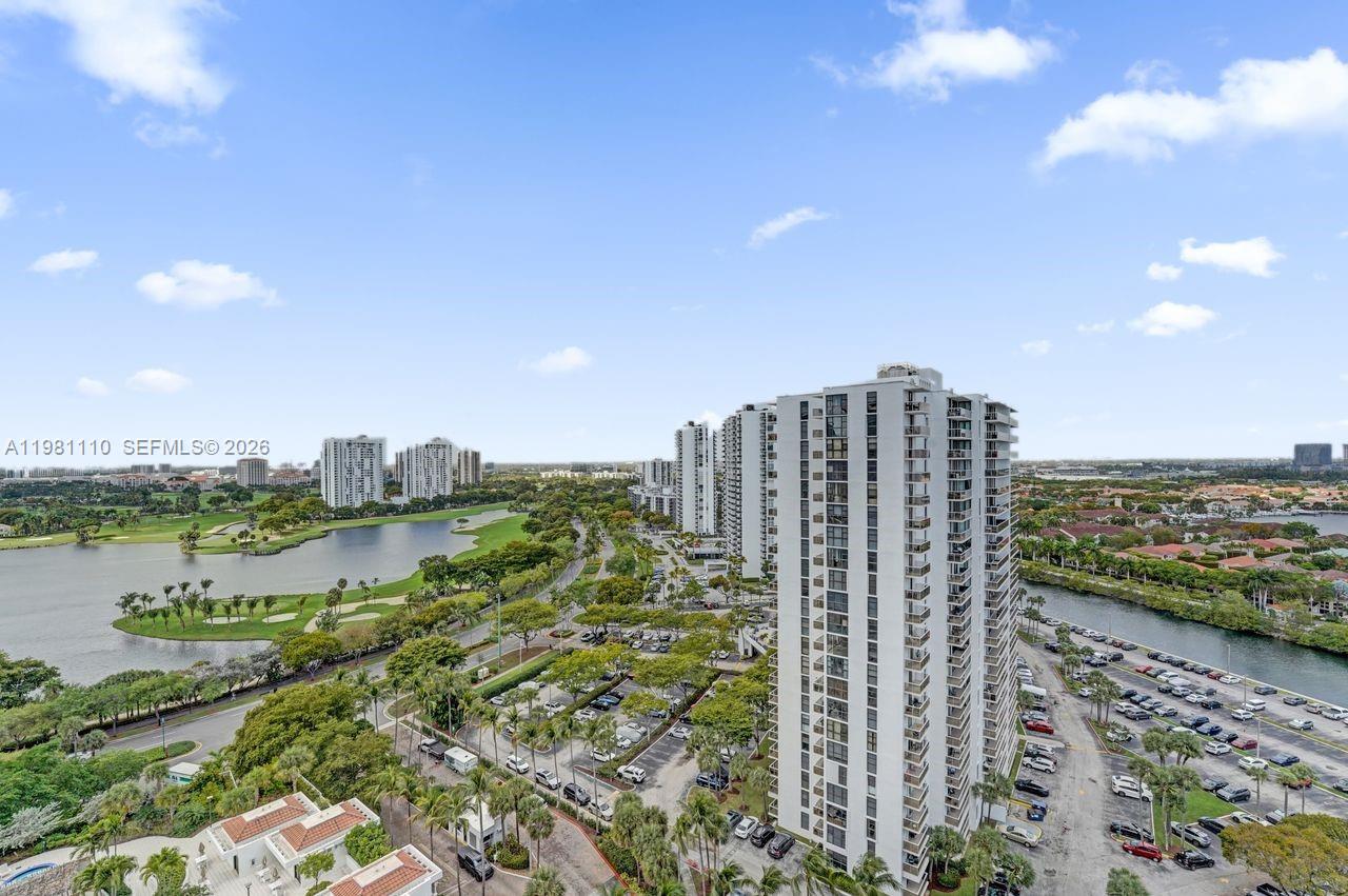20281 E Country Club Dr #1703, Aventura FL 33180
