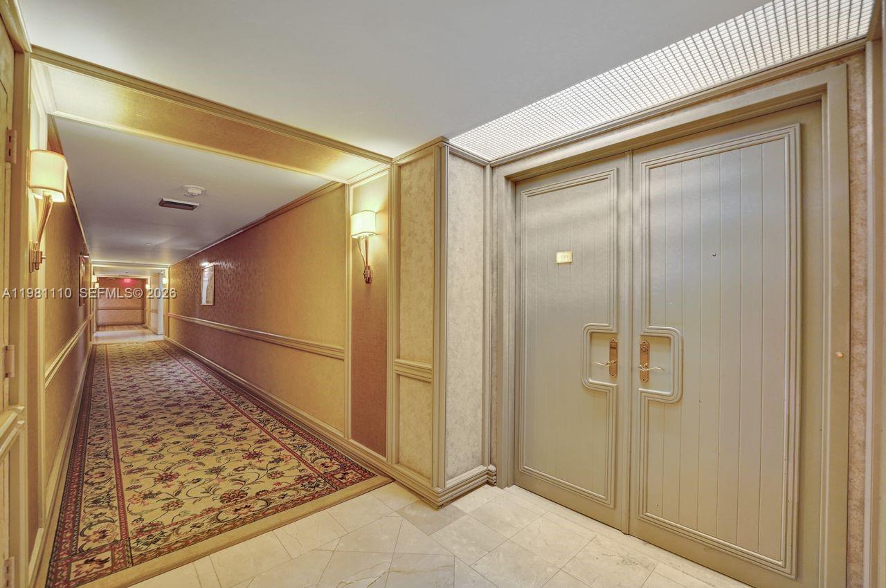 20281 E Country Club Dr #1703, Aventura FL 33180