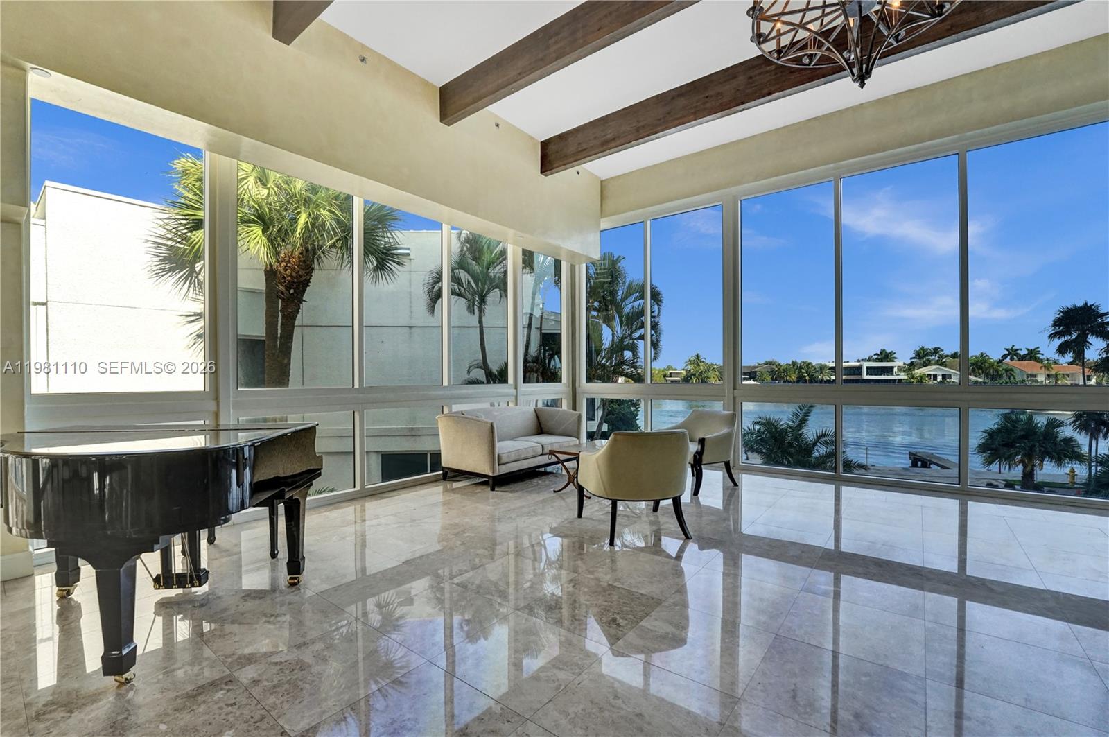 20281 E Country Club Dr #1703, Aventura FL 33180