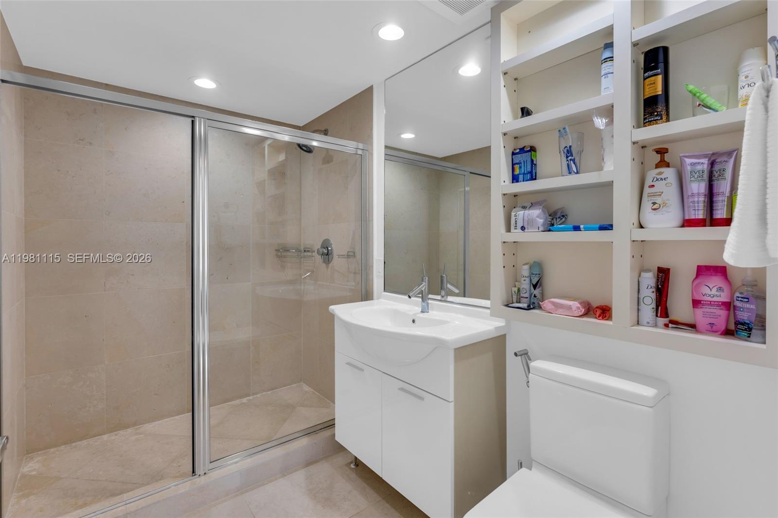 495 Brickell Ave #3511, Miami FL 33131