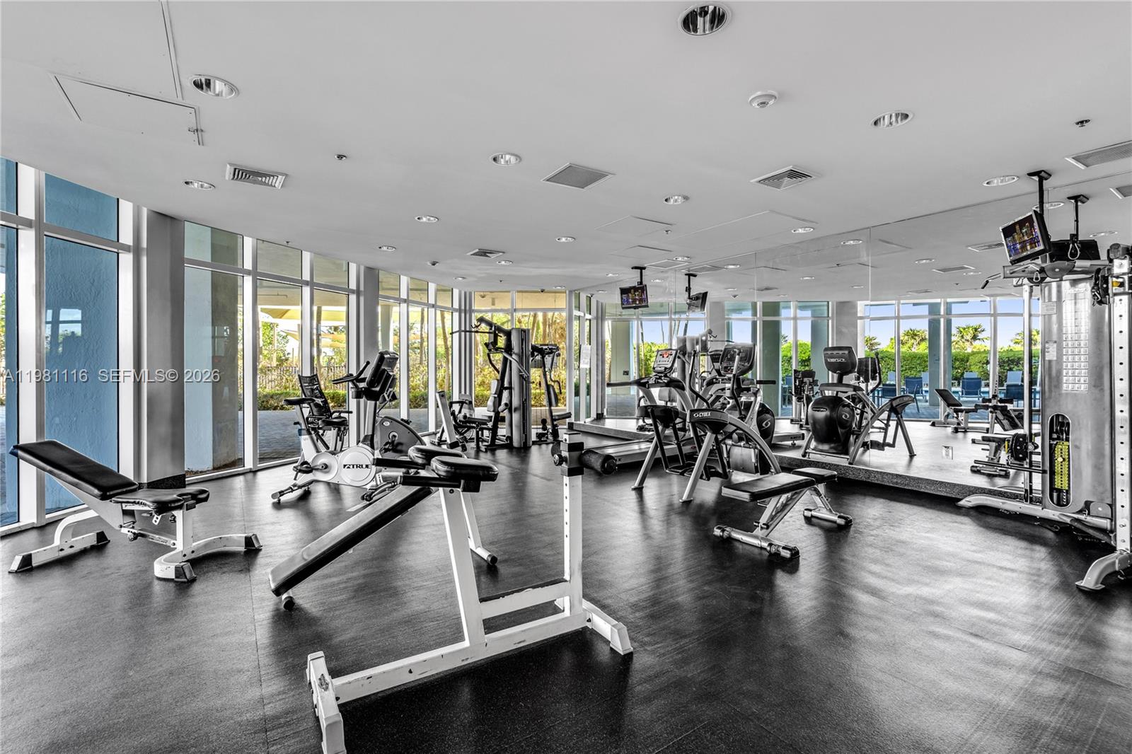 6515 Collins Ave #708, Miami Beach FL 33141