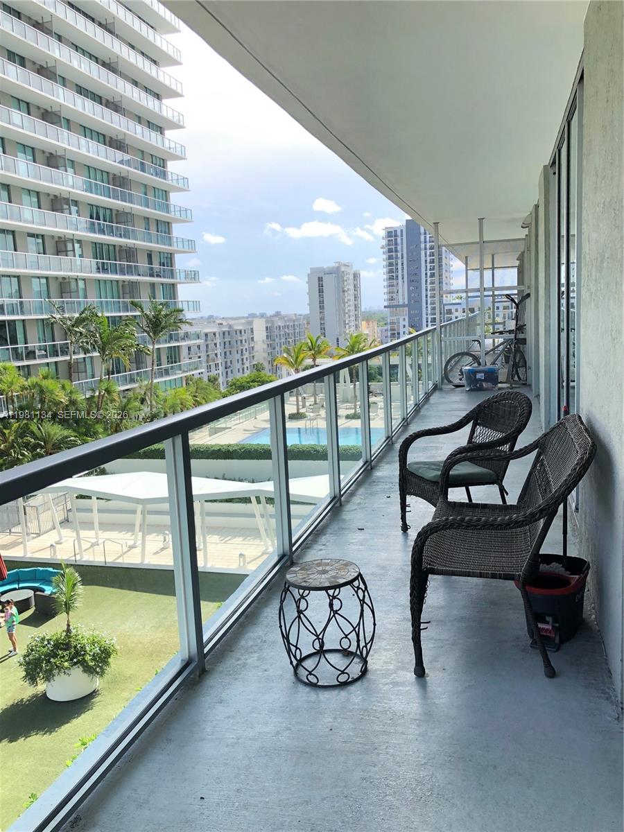1111 SW 1st Ave #1116-N, Miami FL 33130
