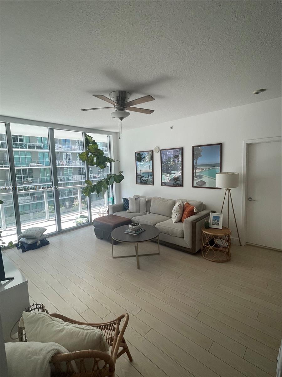 1111 SW 1st Ave #1116-N, Miami FL 33130