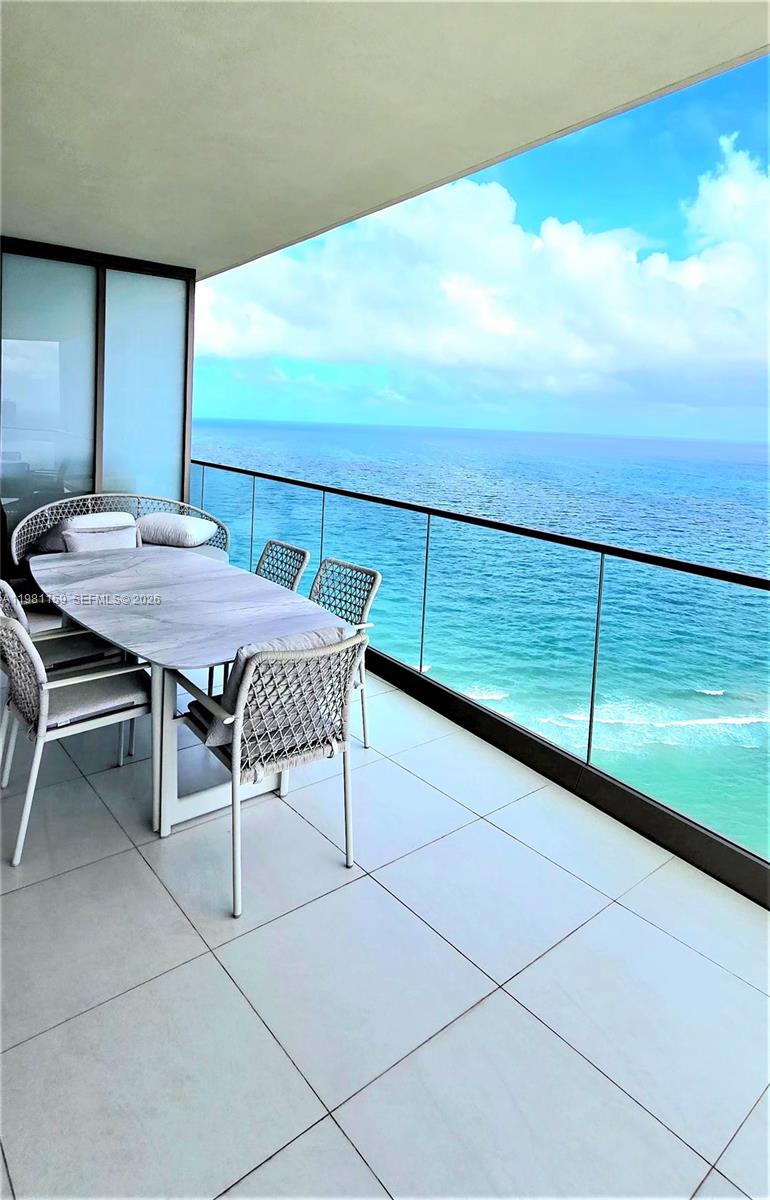 18975 Collins Ave #2504, Sunny Isles Beach FL 33160