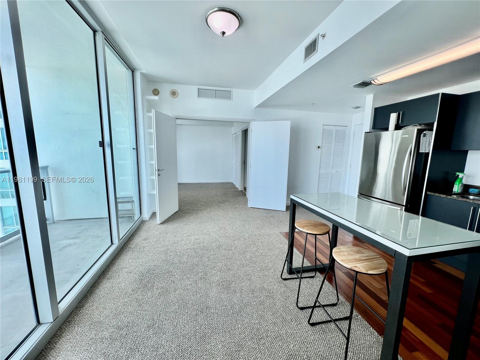 300 S Biscayne Blvd #2703, Miami FL 33131