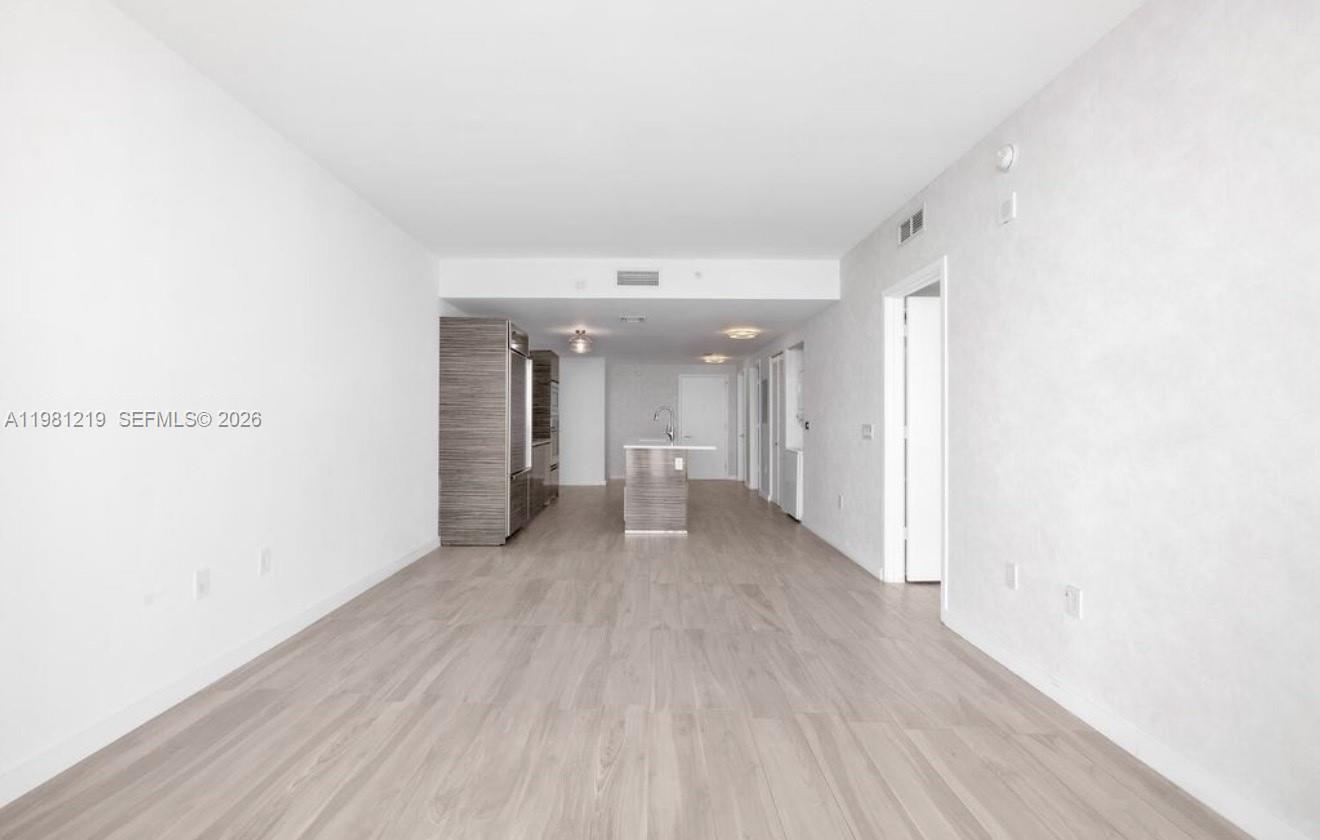 460 NE 28th St #3907, Miami FL 33137