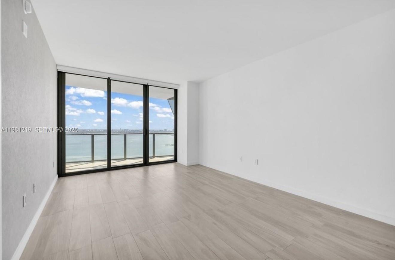 460 NE 28th St #3907, Miami FL 33137