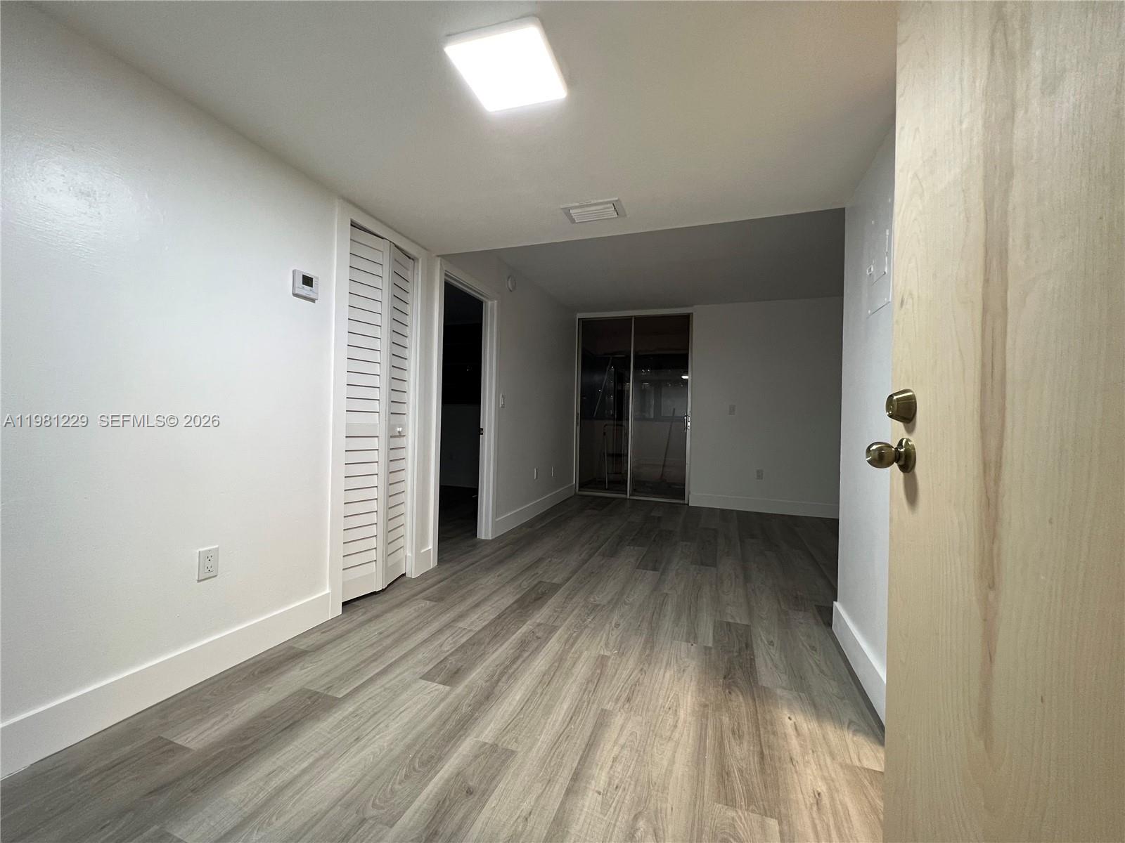 5050 NW 7th St #511, Miami FL 33126