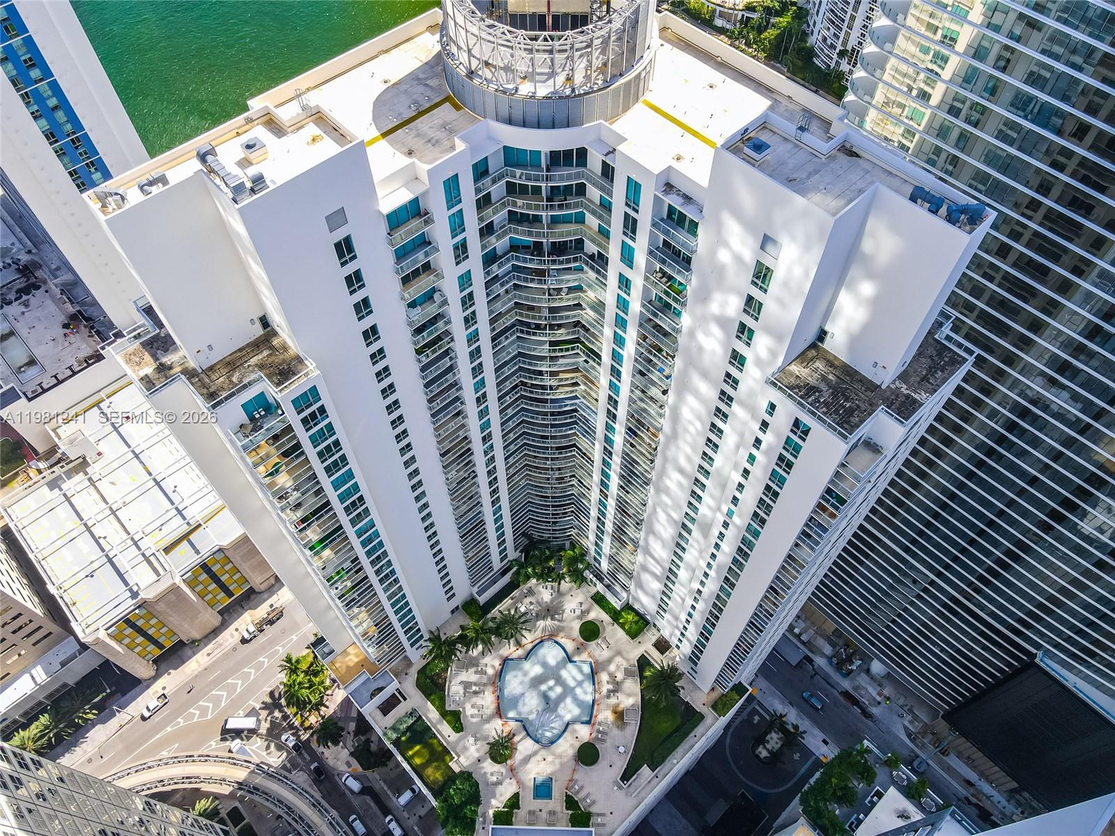 300 S BISCAYNE BL #T-3309, Miami FL 33131