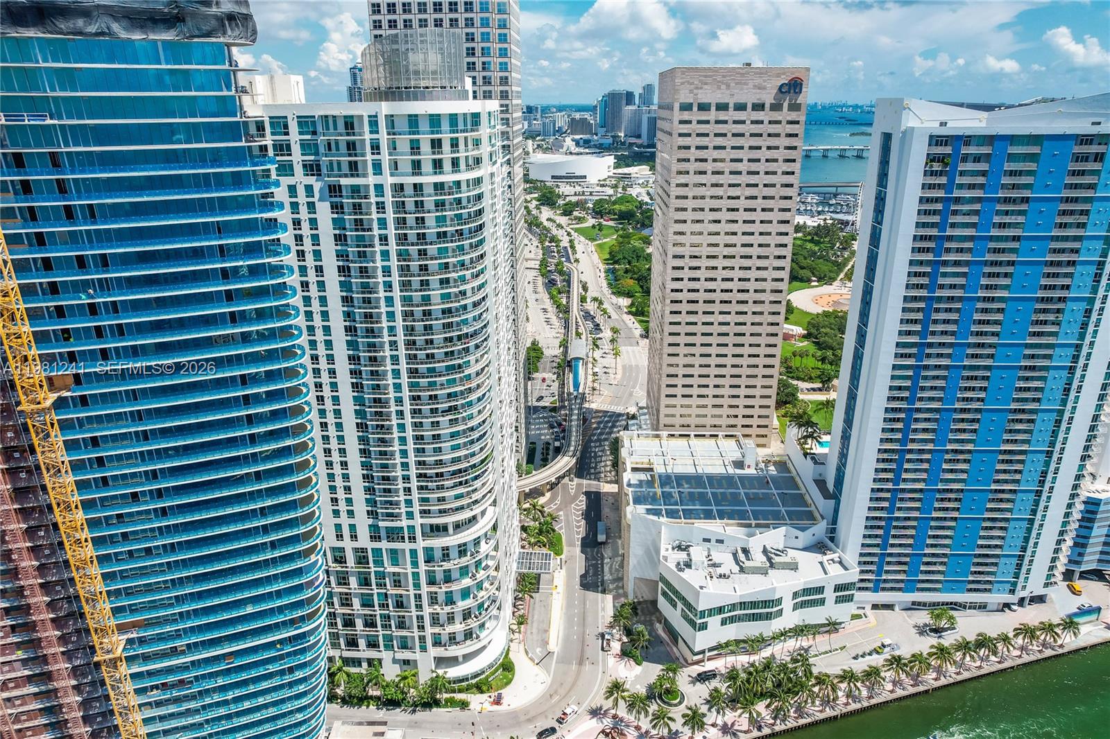 300 S BISCAYNE BL #T-3309, Miami FL 33131