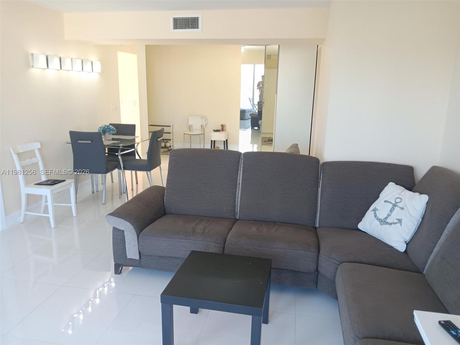 3703 NE 166th St #401, North Miami Beach FL 33160