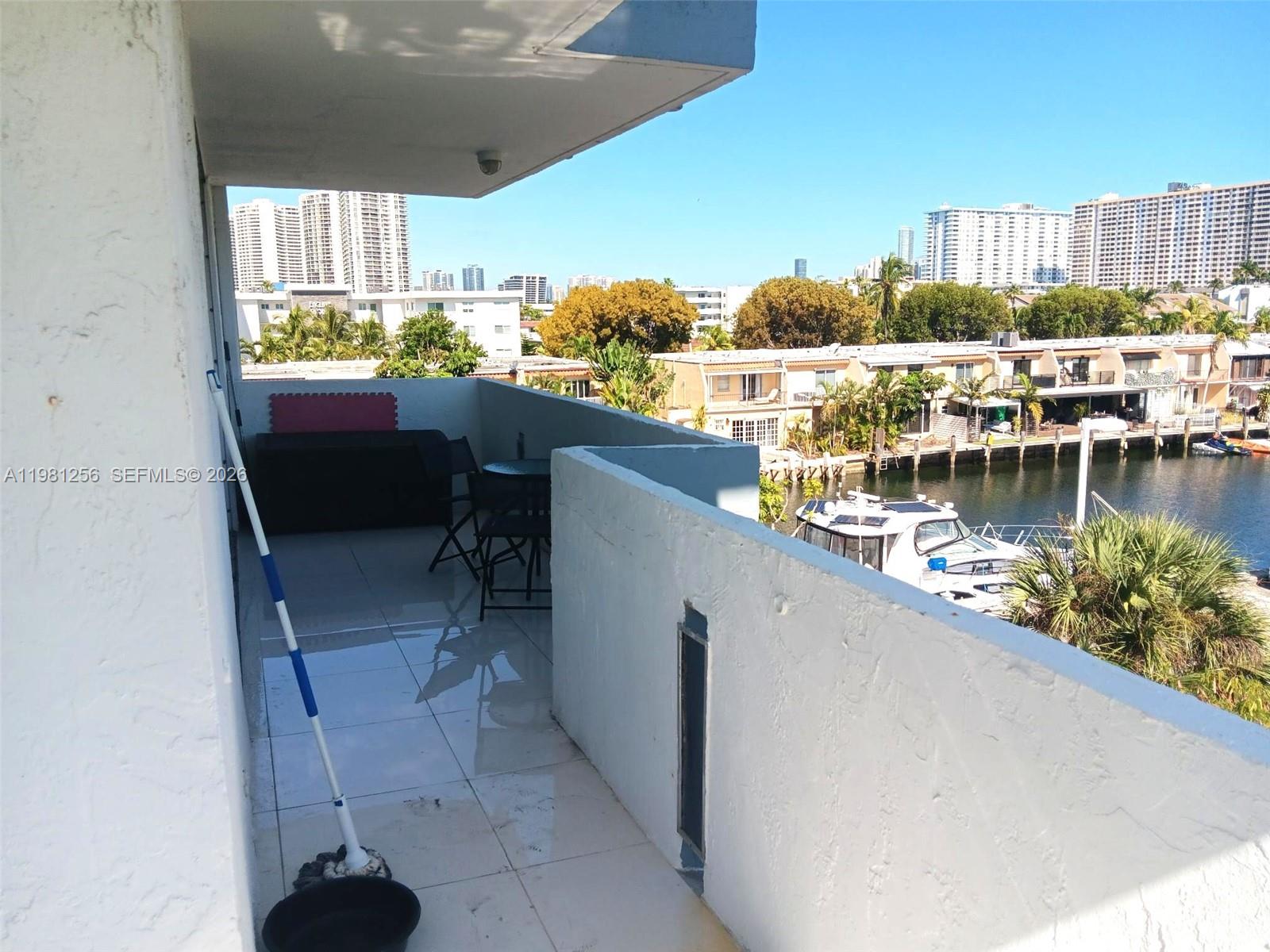 3703 NE 166th St #401, North Miami Beach FL 33160