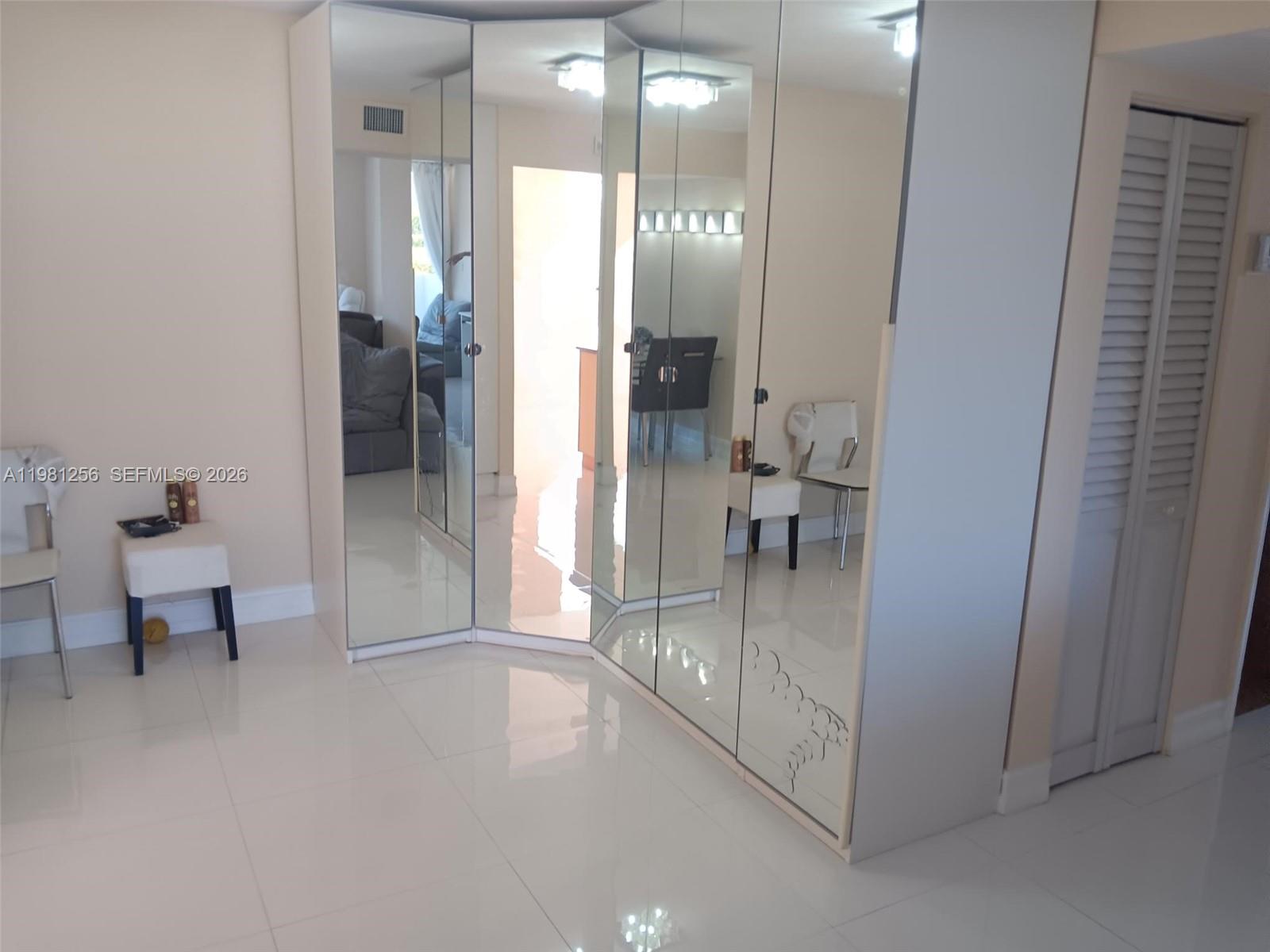 3703 NE 166th St #401, North Miami Beach FL 33160