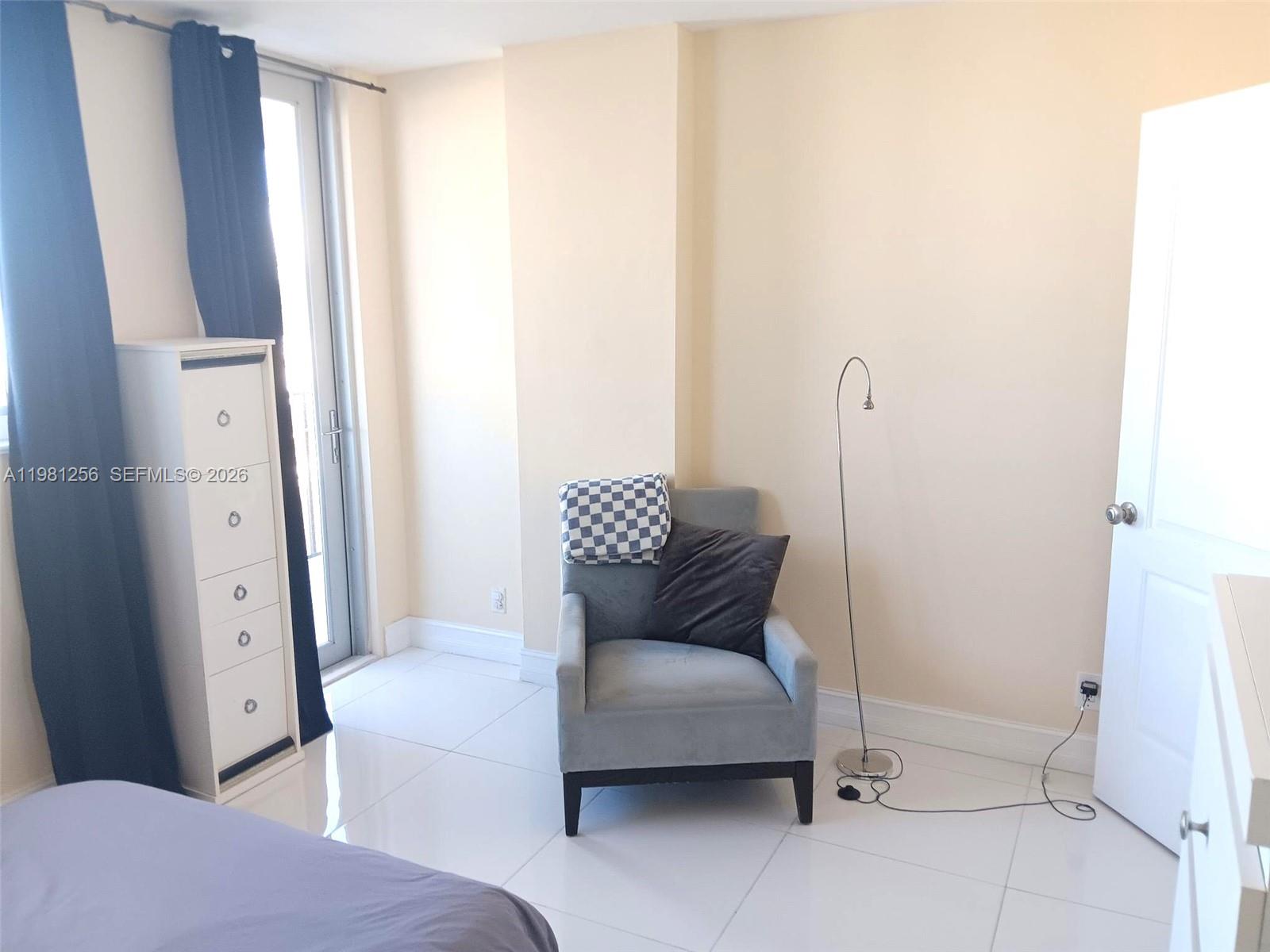 3703 NE 166th St #401, North Miami Beach FL 33160