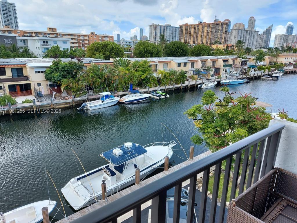 3703 NE 166th St #401, North Miami Beach FL 33160