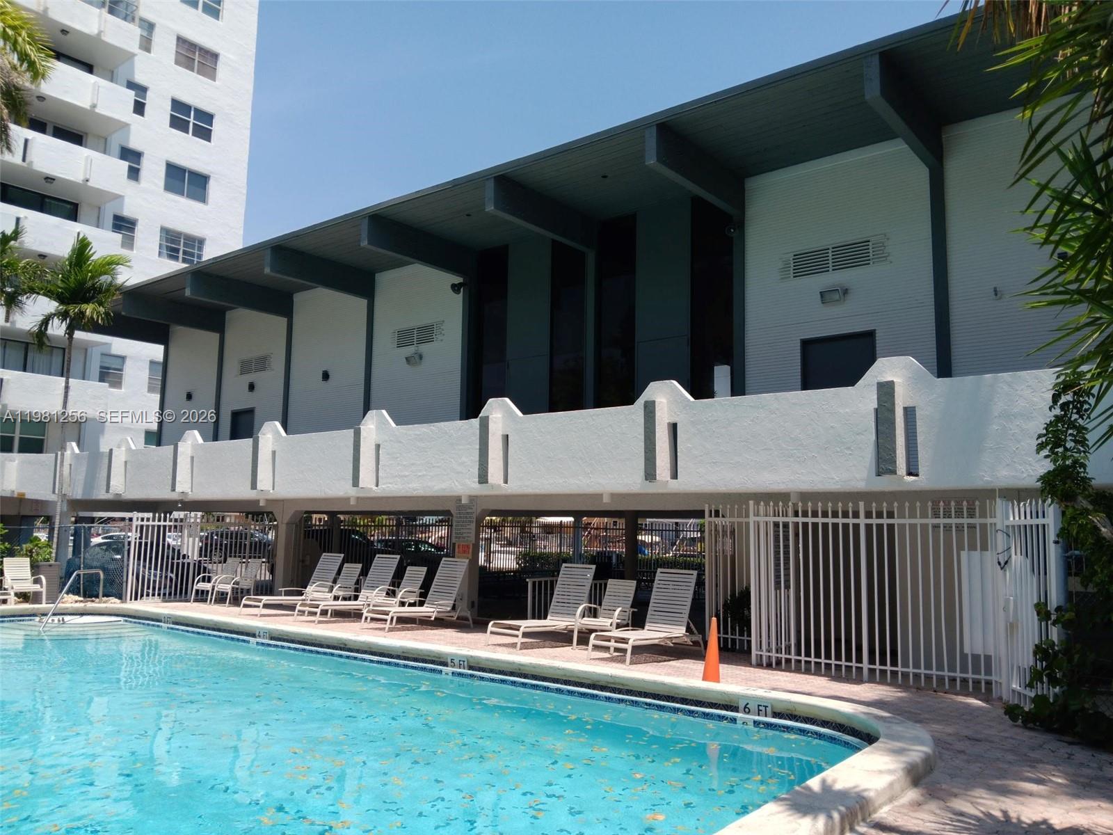 3703 NE 166th St #401, North Miami Beach FL 33160