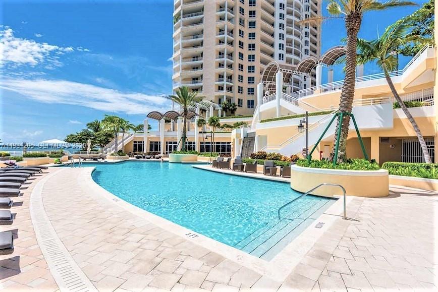 848 BRICKELL KEY DR #903, Miami FL 33131