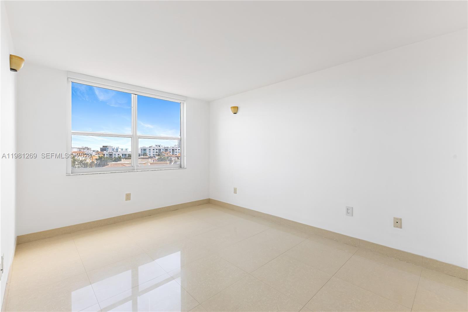 90 Alton Rd #711, Miami Beach FL 33139