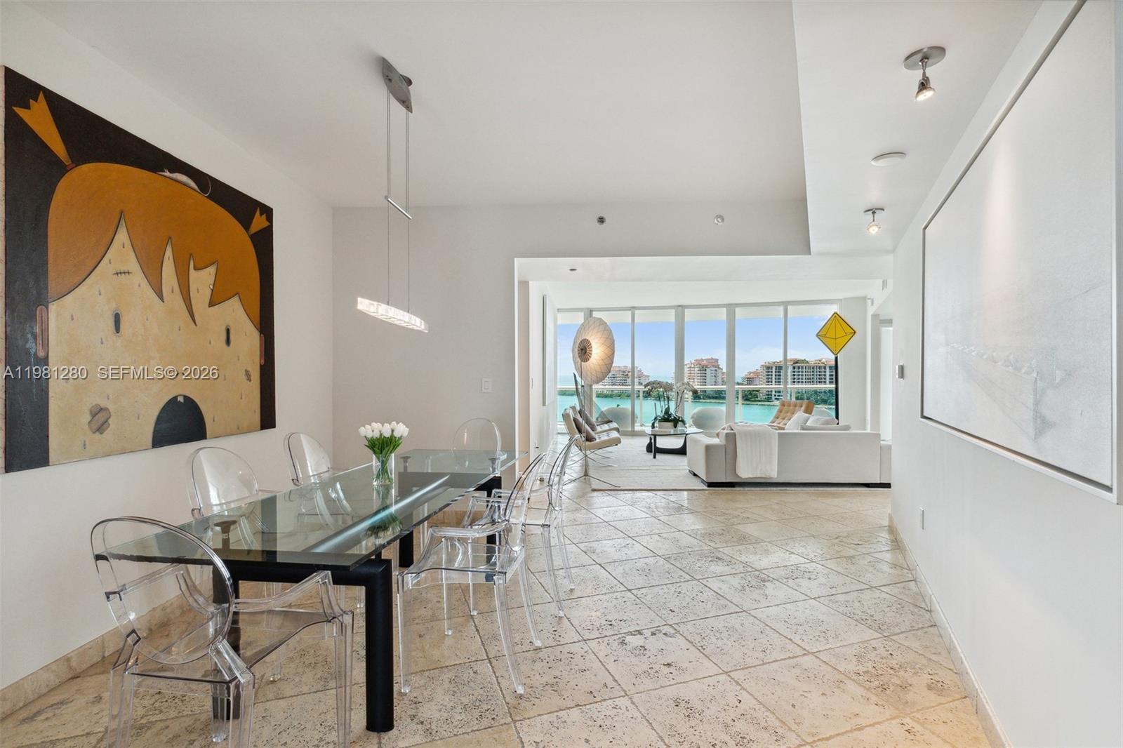 1000 S Pointe Dr #904, Miami Beach FL 33139