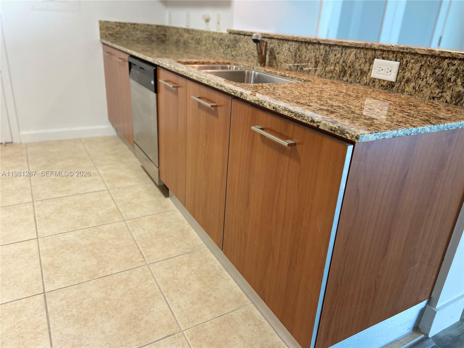 9055 SW 73rd Ct #1709, Miami FL 33156