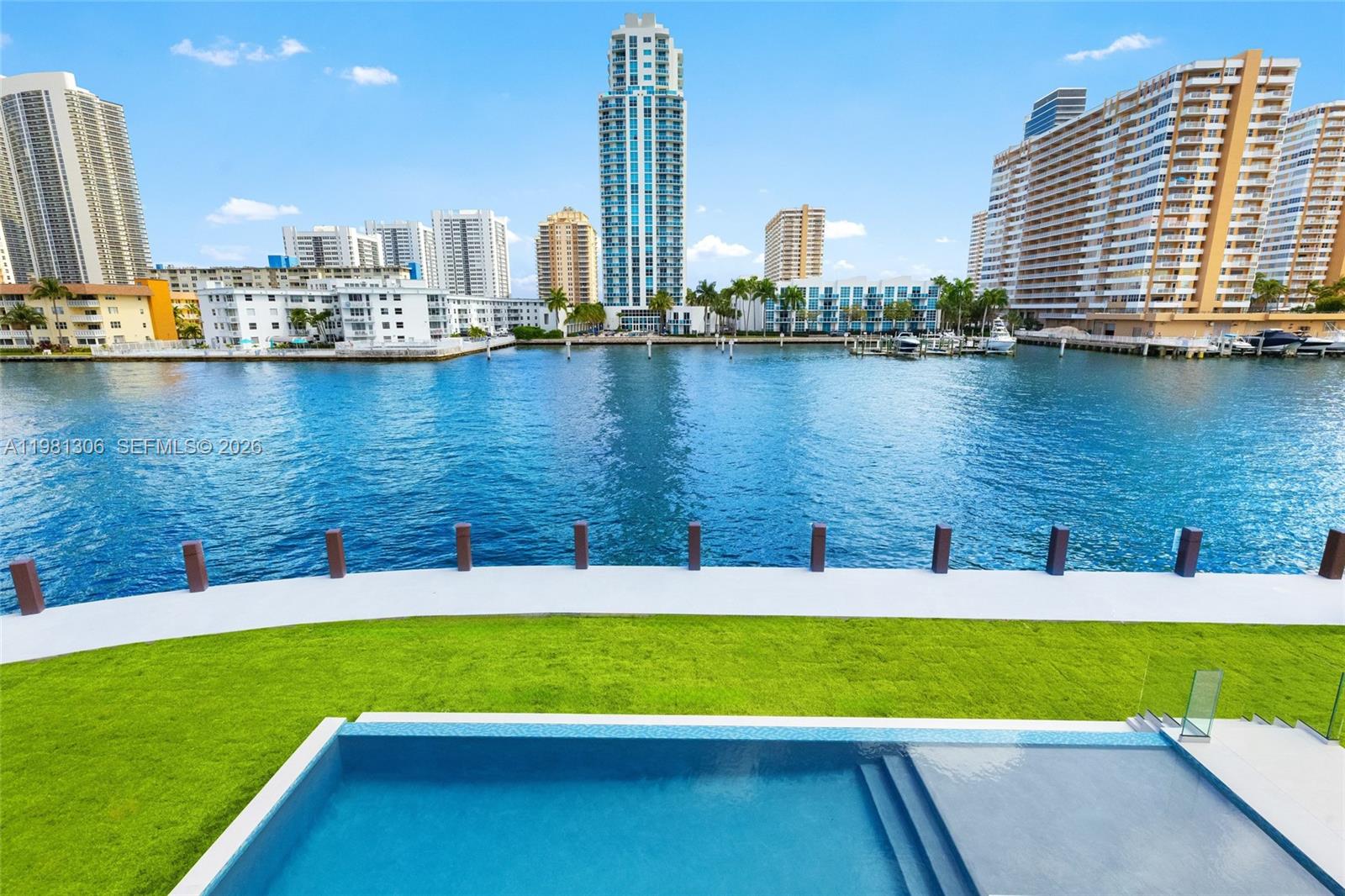 503 Palm Dr, Hallandale Beach FL 33009