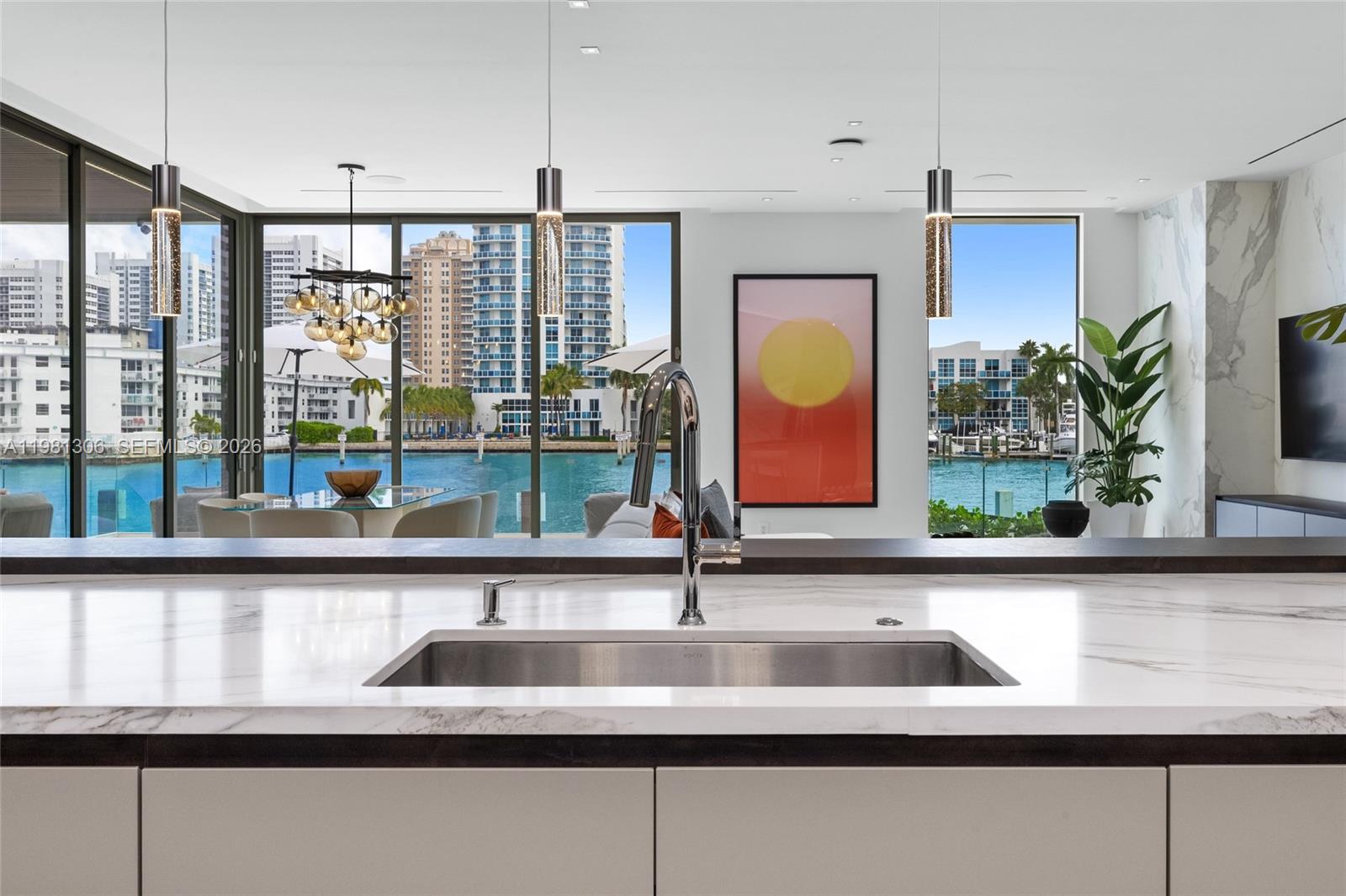 503 Palm Dr, Hallandale Beach FL 33009
