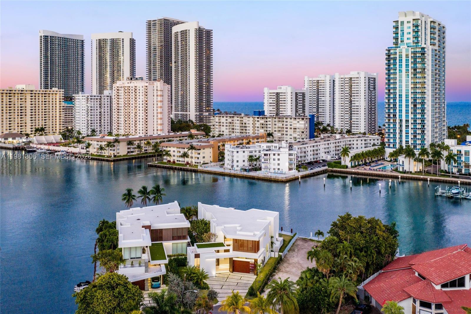 503 Palm Dr, Hallandale Beach FL 33009