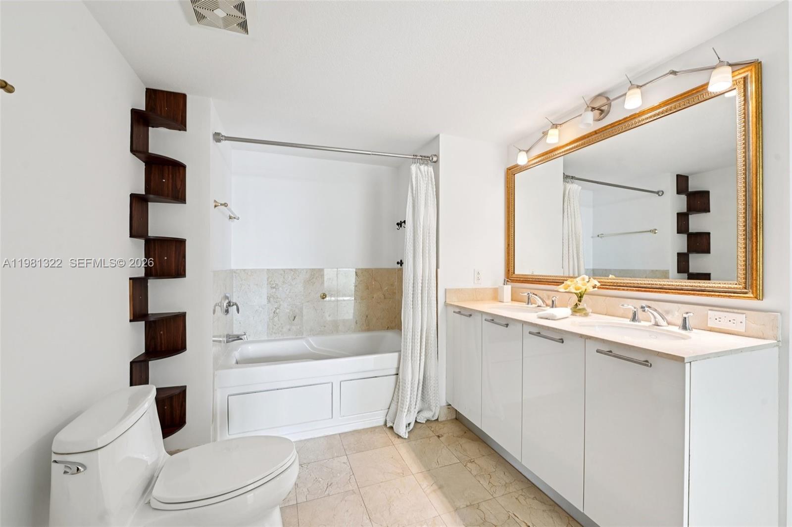 1800 N Bayshore Dr #2811, Miami FL 33132