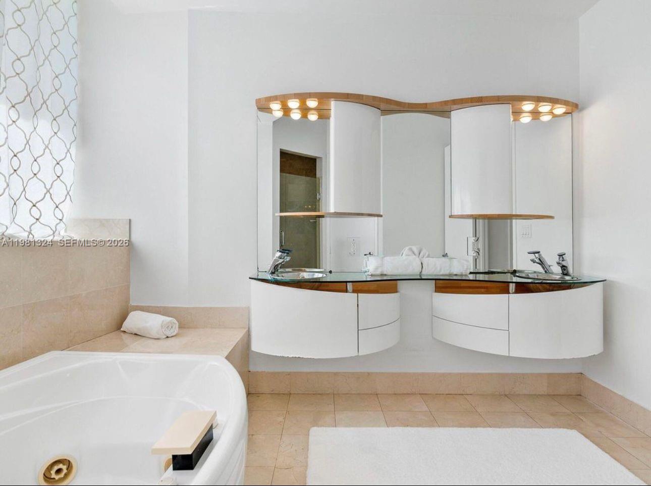 18101 Collins Ave #401, Sunny Isles Beach FL 33160