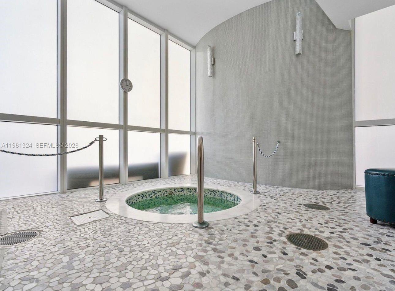 18101 Collins Ave #401, Sunny Isles Beach FL 33160