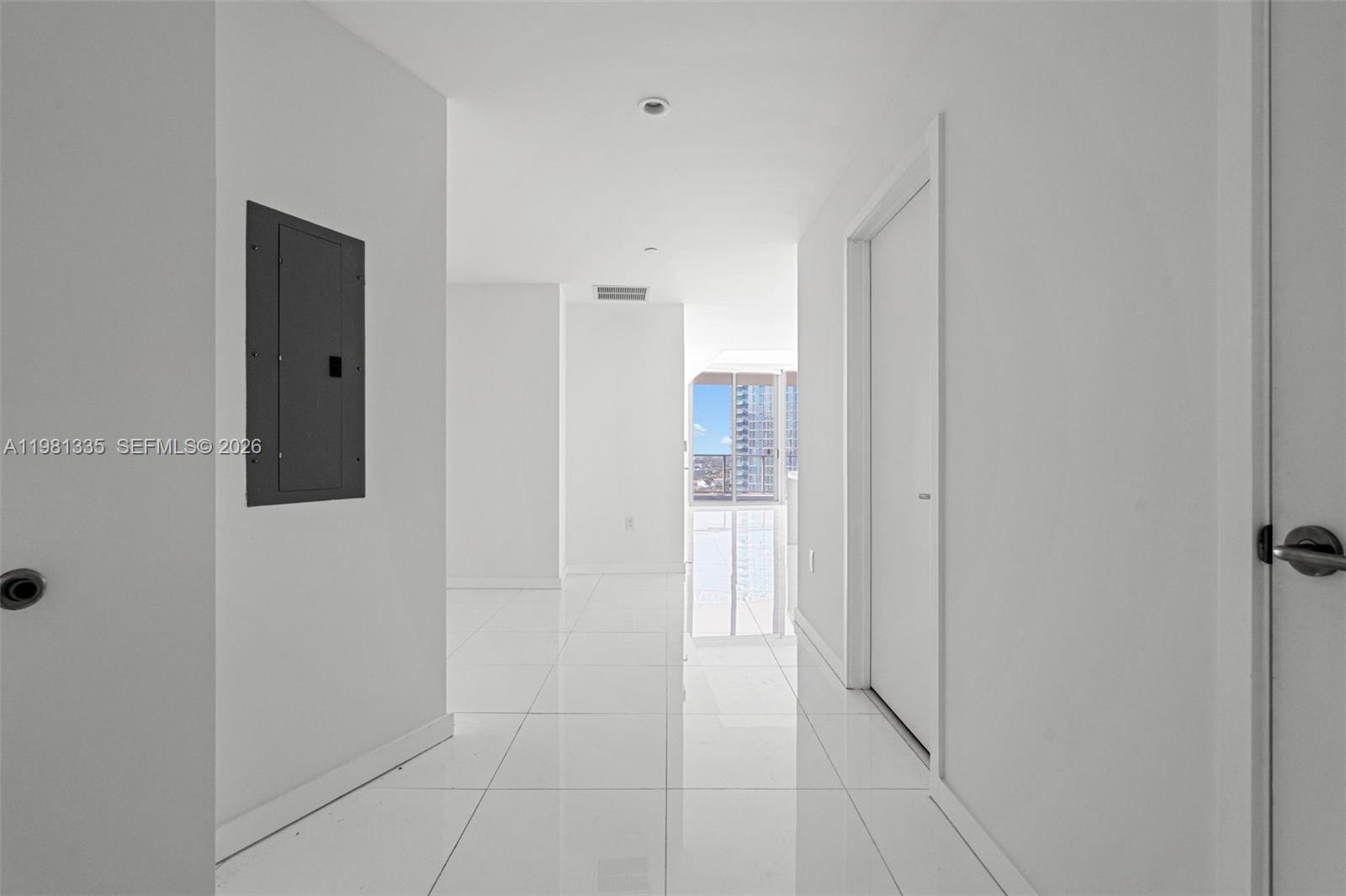 851 NE 1st Ave #2200, Miami FL 33132