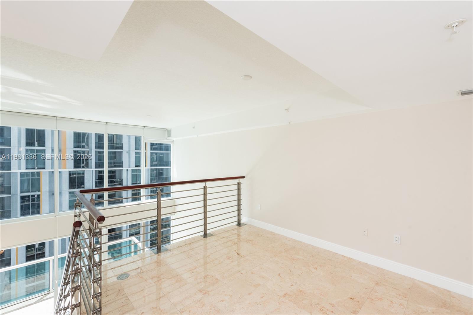 41 SE 5th St #804, Miami FL 33131