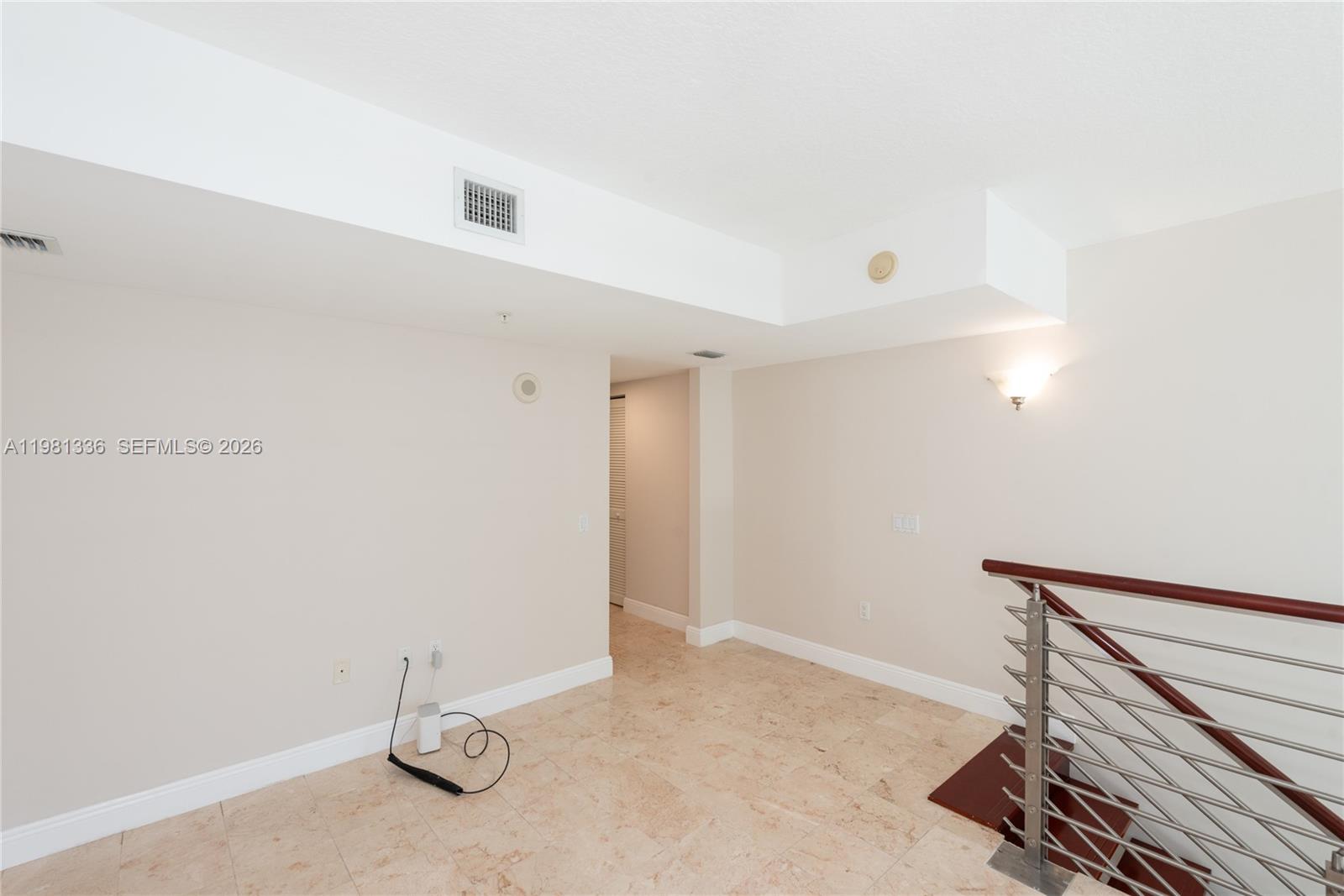41 SE 5th St #804, Miami FL 33131