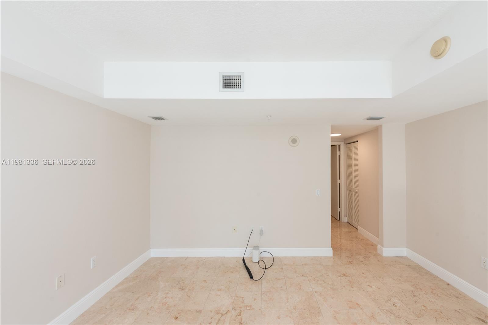 41 SE 5th St #804, Miami FL 33131