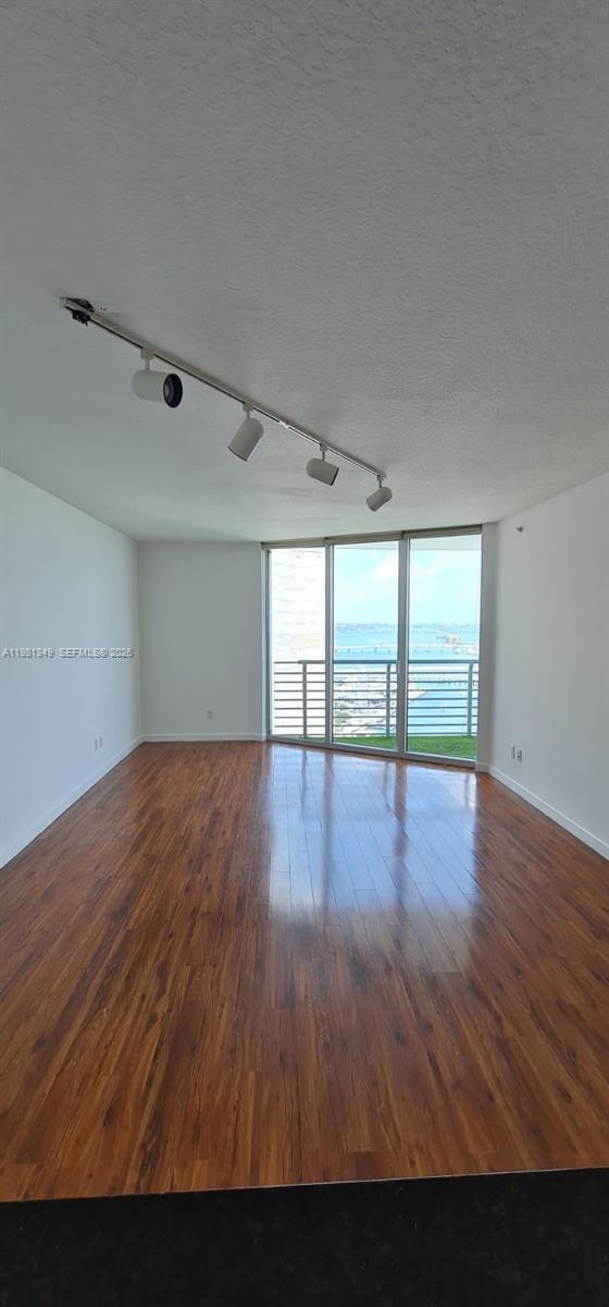 335 S Biscayne Blvd #3610, Miami FL 33131