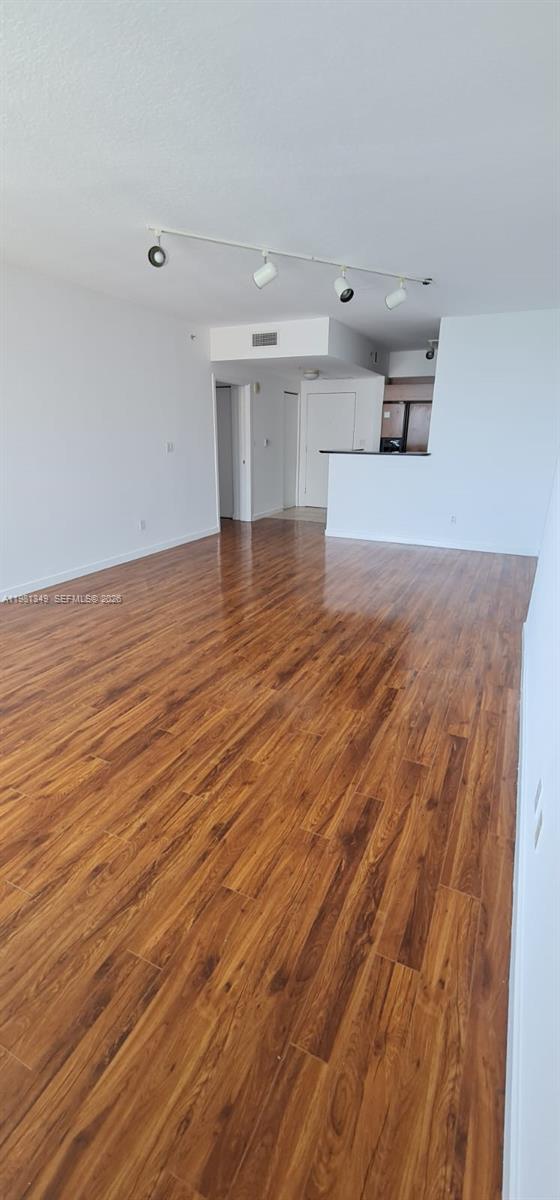 335 S Biscayne Blvd #3610, Miami FL 33131