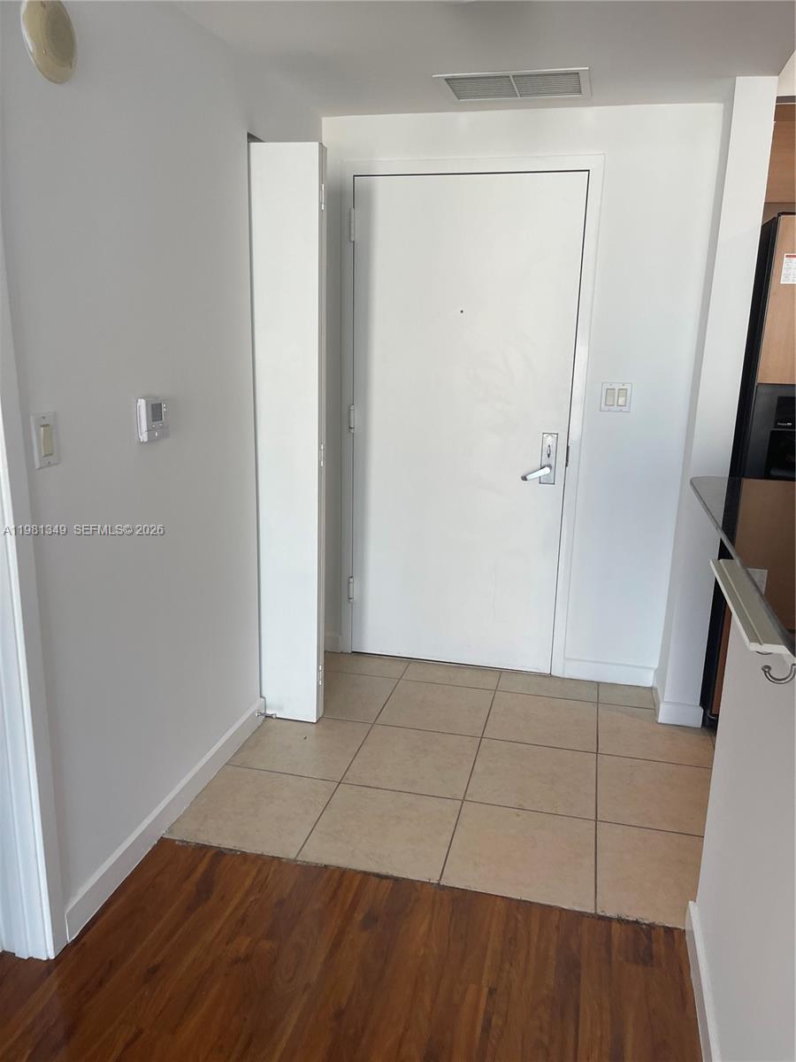 335 S Biscayne Blvd #3610, Miami FL 33131