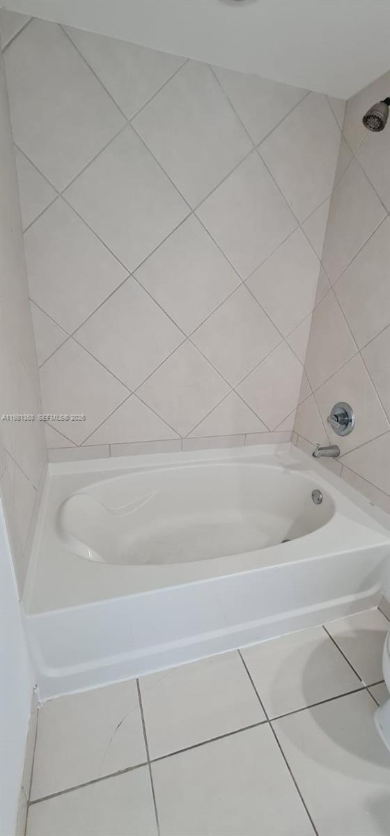 335 S Biscayne Blvd #3610, Miami FL 33131