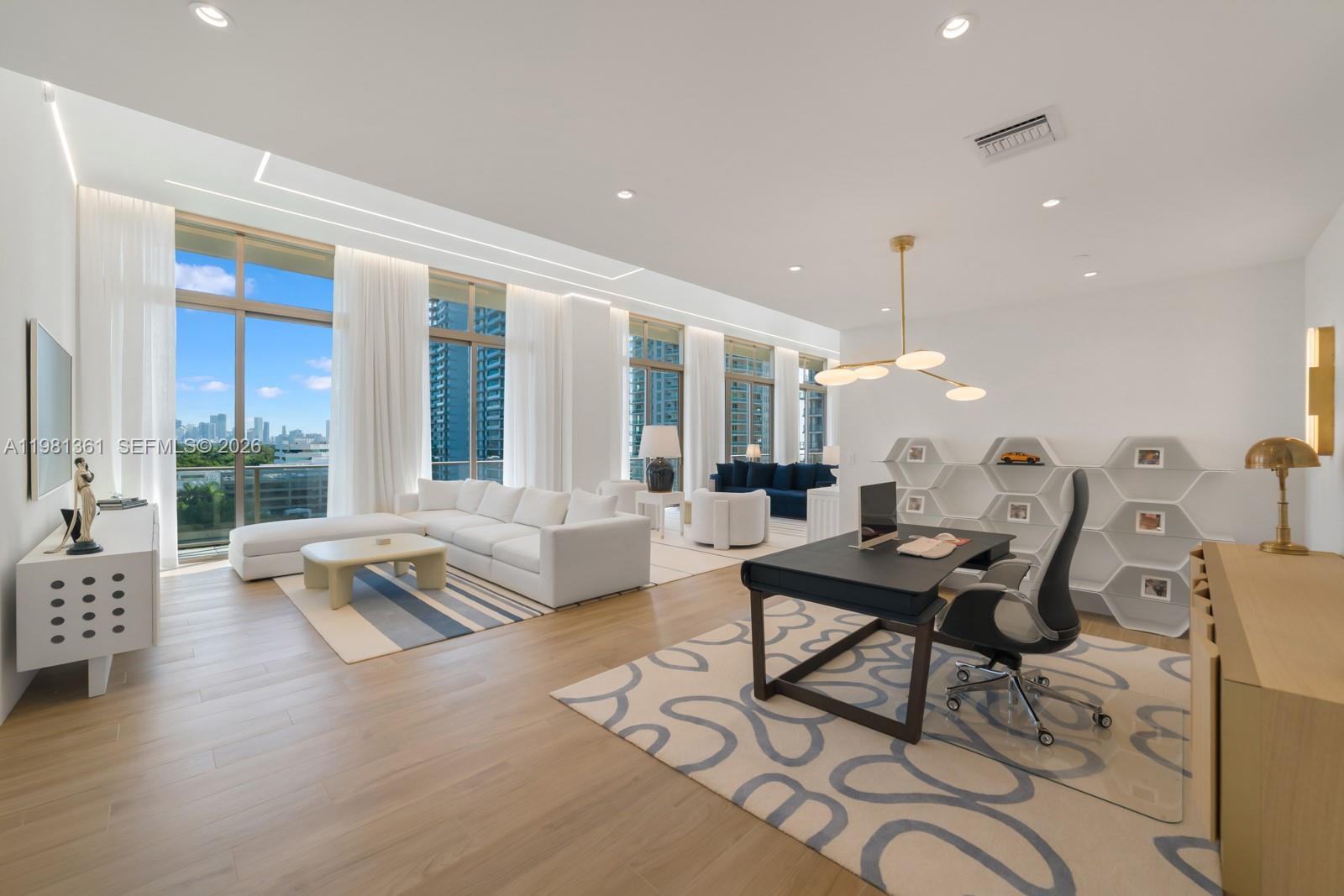 2678 Tigertail Ave #802, Coconut Grove FL 33133