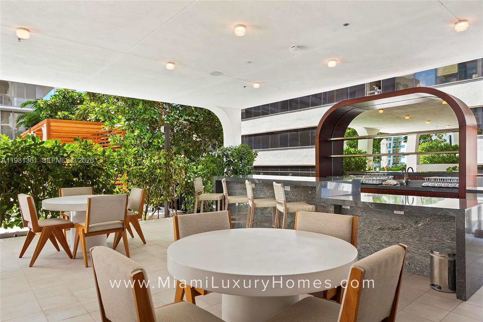 2678 Tigertail Ave #802, Coconut Grove FL 33133